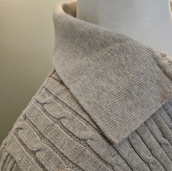 Kim Rogers Women's Size Medium Classic Cable Knit Sweater in Beige Collar V-Neck - Picture 14 of 15